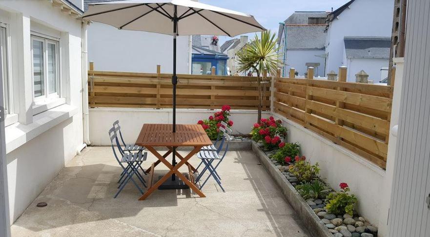 Maison De Vacances 3* A 50M De La Plage Tréffiagat Exteriér fotografie